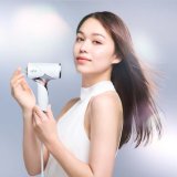 速報！ついに当店でも取扱開始！進化した美髪ドライヤー「ReFa BEAUTECH DRYER SE」